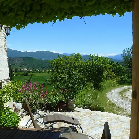 Couette-café Mas Saint-Joseph 3*